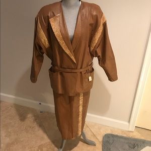 Stunning leather suit, soft leather with snakeskin